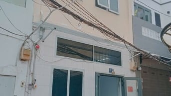 Cho gia đình thuê nhà nguyên căn Nguyễn Thị Minh Khai, Quận 1, 80m2