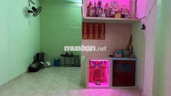 Cho thuê nhà chung cư tầng trệt đường tạ Uyên