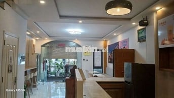 Cho thuê nhà nguyên căn, diện tích 5x20, 1 trệt,2 lầu,nội thất đầy đủ