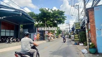 Cần cho thuê nhà ngay đại học ngân hàng Linh Trung Thủ Đức