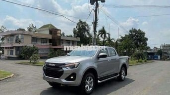Prestige 2025 – Bản 4x2 AT | Thiết Kế Sang Trọng