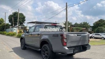 Type Z 2025 – Bản 1.9L 4x4 AT | Thiết Kế Cơ Bắp