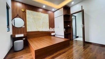 Bạn em đang cần bán nhà 4t,47m tại Lương Ngọc Quyến,HĐ ngõ to chỉ 8t