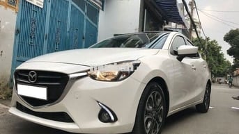 Mazda 2 sedan 2017 số tự động màu trắng