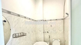 Nhà hẻm xe hơi 80m2 ,3 phòng ngủ,đường Phạm Đăng Giảng ,Q.Bình Tân