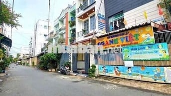 Nhà mặt tiền đường Tân Chánh Hiệp 05, 4x16, 3 tầng, vị trí đẹp.
