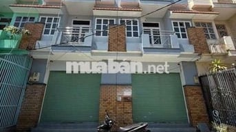 Nhà đường An Dương Vương diện tích 10 x 18 có 8 phòng giá 20 triệu