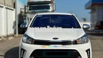 Bán Kia Soluto 2021 deluxe số tự động màu trắng