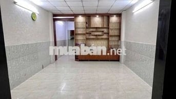 Cho thuê nhà mặt tiền hoàng hoa thám phường 13 tân bình 4m x26m cấp 4