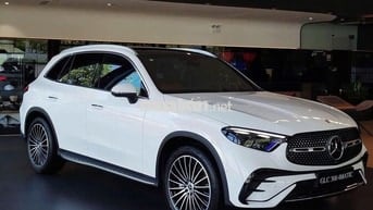 Mercedes Benz GLC Class 2025