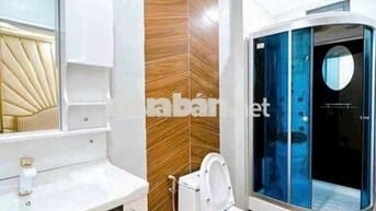 CHO THUÊ NHÀ:
TRỆT 2 LẦU VÀ SÂN THƯỢNG TUYỆT ĐẸP
 KDC NAM LONG
