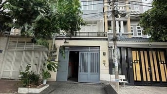 Bán nhà mặt tiền, đối diện công viên khu Aeon Tên Lửa, Quận Bình Tân