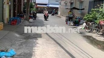 Nhà Mới Hẻm Xe Tải Gần Mặt Tiền Đường Lạc Long Quân, DT:4x17m