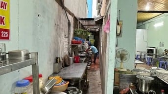 Cho thuê nhà mặt tiền Lạc Long Quân, P.9, Q.Tân Bình giá 18tr