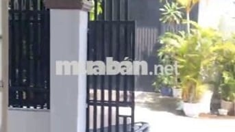 Nhà Giá Rẻ mặt đường 8m thông phường Hiệp thành, Q12