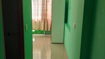 Quận 10, Cho thuê phòng, toilet riêng, máy lạnh, balcon, tiện nghi,