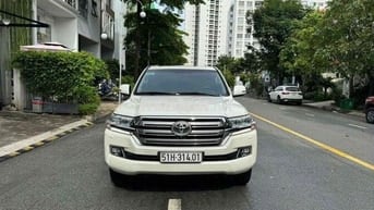 Toyota Land Cruiser 2020 4.6 V8 - 115000 km
