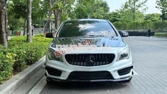 Mercedes Benz CLA class CLA 200 2015