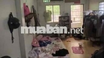 Bà Hom Quận 6 nhà 2 tầng diện tích 3,2x8m giá 3,45 tỷ.