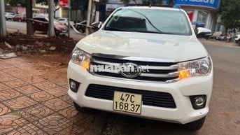 TOYOTA HILUX 2017 MT - Nhập Thái 435tr
