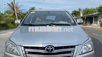 Toyota Innova 2013 J - 140000 km