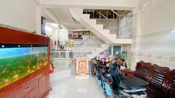 Nhà Sát Mặt Tiền - Bình Tân - 116m2 - 5 phòng thuê - Hiện Hữu - 5ty9