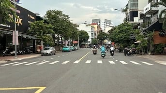 Bán đất tặng nhà 3lầu 384m2 HXH Nguyễn Văn Lượng rộng 8m 17PN 28.6 tỷ
