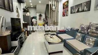 Siêu phẩm!Bán nhà Gia Quất, DT 31m² x 5 tầng,ngõ rộng,hơn 6 tỷ.