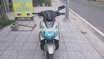 xe đẹp máy im như xe điện bs65