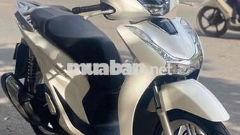 SH 2024 Trắng zin chạy 9000km đủ phụ kiện