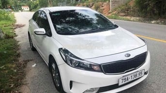 Kia Cerato 2016 1.6 MT