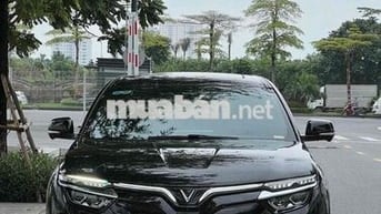 VinFast VF8 2022 - 33000 km