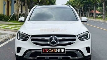 Mercedes GLC200 2021 trắng/kem siêu đẹp