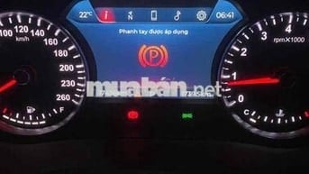 VinFast Lux A2.0 2022 A2.0 Tiêu chuẩn - 17500 km