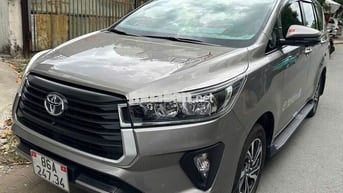 Toyota Innova 2023 số sàn, 1 chủ từ đầu