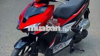 Air Blade 125 mẩu robot đời 2017, xe đẹp sạch sẽ,