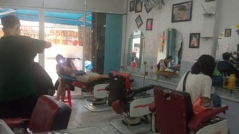 Tiệm tóc nam Nguyễn Phúc cần tuyển thợ nữ làm tóc nam có tay nghề
