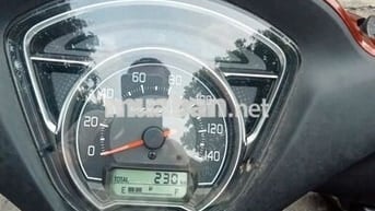 mình cần thanh lý  vission đi 230km cà vẹt mới