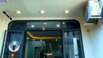 Chủ cần thanh lí căn nhà, DT 42.9m2 nằm ngay đường Đồng Nai, Quận 10.