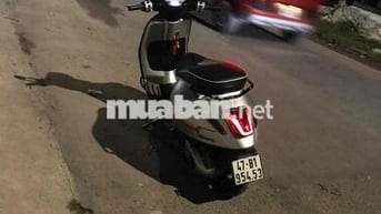 làm nhà bán nhanh chiếc xe trùm mền- chạy như xipo