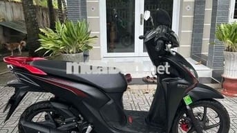 Vision cuối năm 2022 bản thể thao