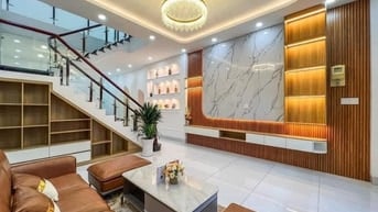 Bán nhà ngay Út Tịch, Tân Bình. Giá 2 tỷ 810tr, DT: 80m2, Sổ Riêng, 