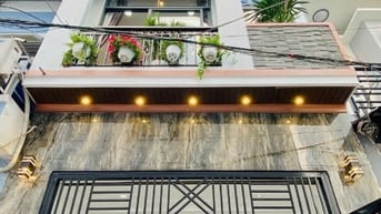 3,85 TỶ CÓ NGAY NHÀ GẦN SÂN BAY TSN. 1T2L 48M2, ĐƯỜNG 6M. 0964463720