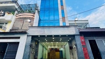 BÁN GẤP TOÀ NHÀ VĂN PHÒNG Đẹp , giá rẻ 