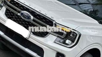Ford Everest 2025 Platinum 2.0L 4x4 AT - 5000 km