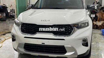 Kia Sonet 2021 Deluxe 1.5 MT - 42000 km