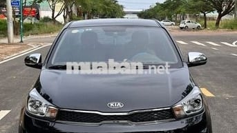 Kia Soluto 2020 số tự động màu đen rin
