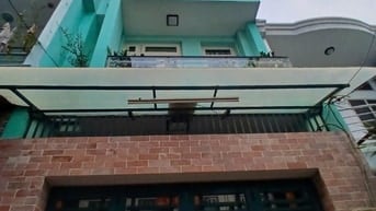 Cho thuê nhà HXH 276 Thống Nhất, P 16 đối diện Citiland ( 15tr/ tháng)