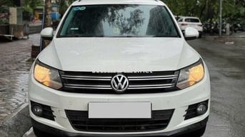 Volkswagen Tiguan 2016 2.0 AT - 75000 km
