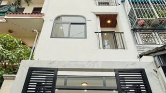 BÁN NHÀ ÂU DƯƠNG LÂN, P3, Q8. 1T2L 60M2 ĐƯỜNG 6M . SHR - LH 0964463720